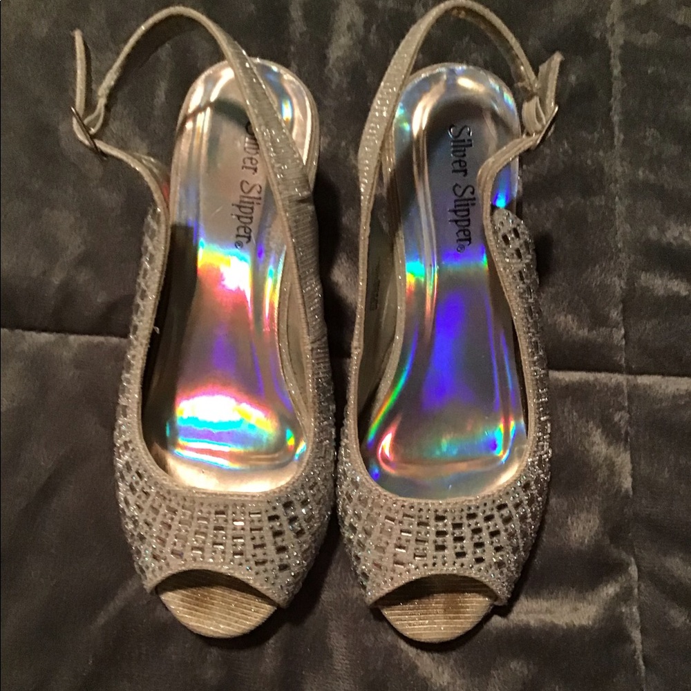 silver wedges